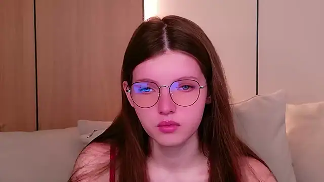 Gaby Essen online show from April 2026 08:58:01 PM