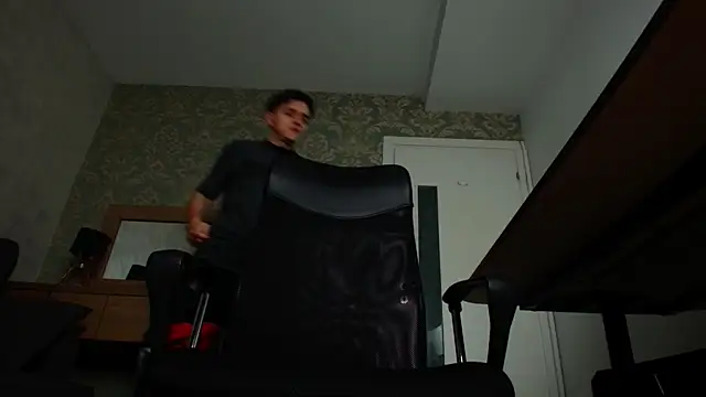 FelixStarkk online show from November 2025 05:18:02 AM