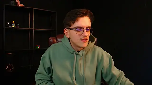 FelixStarkk online show from April 2026 12:29:02 PM