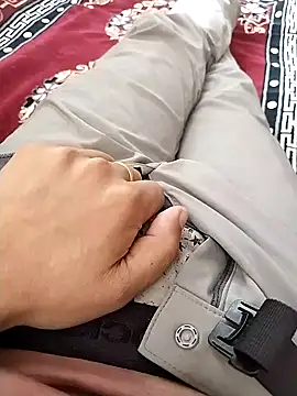 Snapshot of zorhotty chatting on November 2025 03:39:02 AM zorhotty online show from November 2025 03:39:02 AM