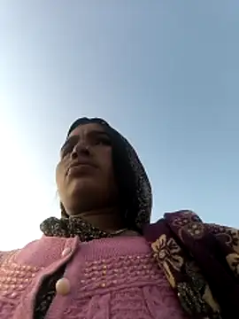 Hot raaani online show from January 2026 11:14:02 AM