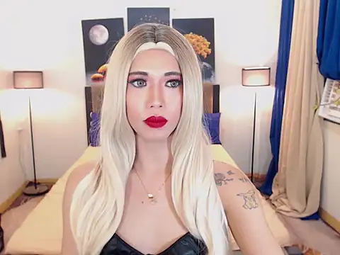 Snapshot of PreciousAmore chatting on October 2025 06:40:02 PM PreciousAmore online show from October 2025 06:40:02 PM