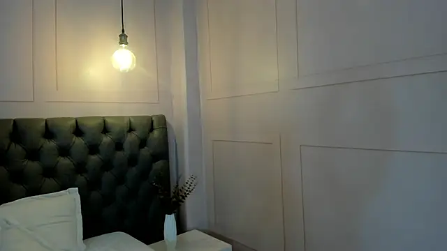 luna hot ass online show from March 2026 10:35:01 PM