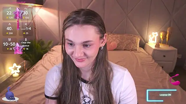 DiamondGoldie online show from November 2025 08:46:02 PM