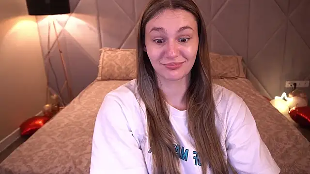 DiamondGoldie online show from February 2026 08:21:01 PM