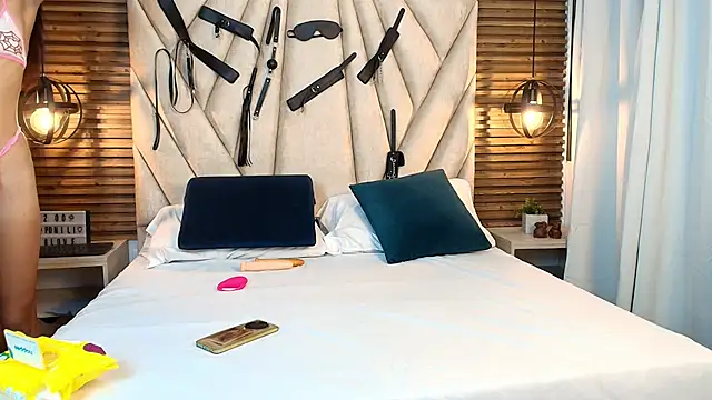 Cinthiabaker online show from November 2025 11:35:01 AM