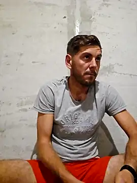 Alex-andru88 online show from October 2025 04:19:01 PM