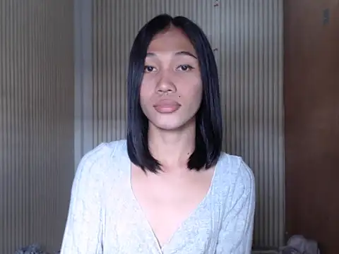 Urfucking khloe1 online show from February 2026 12:47:02 AM