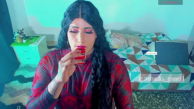 Sweetveronik 44 online show from February 2026 08:01:01 PM