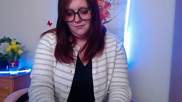Alisawoods  online show from May 2026 12:34:01 PM