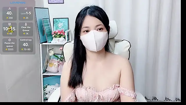 Snapshot of phuongnhi_ chatting on May 2026 10:36:01 AM phuongnhi online show from May 2026 10:36:01 AM