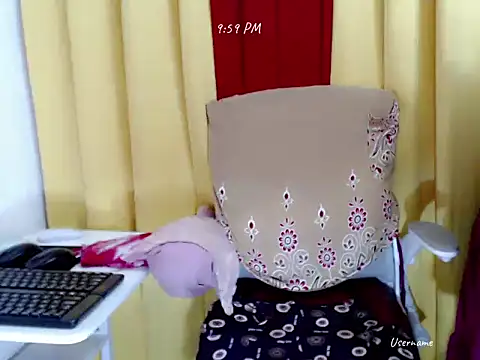 nesianhottits online show from May 2026 02:00:02 PM