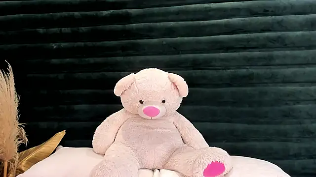 LiliCarterm online show from March 2026 01:43:02 AM