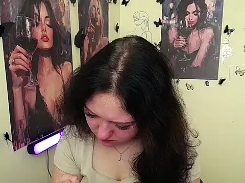 Snapshot of LadyAlice_ chatting on September 2025 06:02:02 AM LadyAlice online show from September 2025 06:02:02 AM