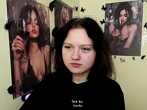 Snapshot of LadyAlice_ chatting on September 2025 06:03:01 AM LadyAlice online show from September 2025 06:03:01 AM