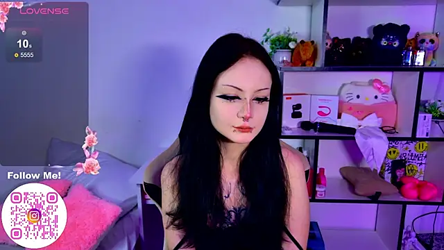 MiaScarlettt online show from December 2025 07:09:01 PM