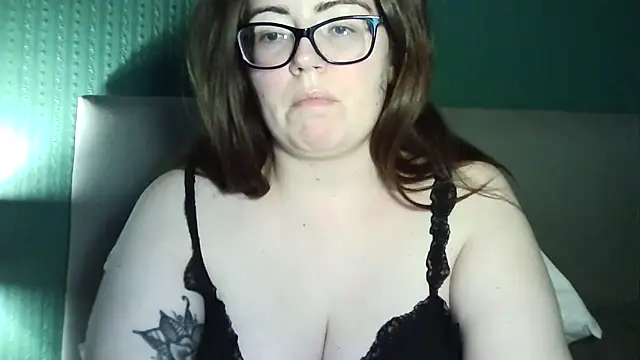 Curvy-BellaX online show from October 2025 08:41:01 PM