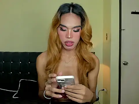 Shanexxgoddess online show from May 2026 06:25:01 PM