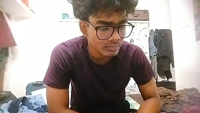 Snapshot of Rahulisagoodguy chatting on November 2025 12:39:02 PM Rahulisagoodguy online show from November 2025 12:39:02 PM