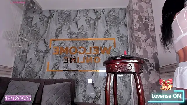 Snapshot of Kirby_Carrington chatting on December 2025 12:44:02 PM Kirby Carrington online show from December 2025 12:44:02 PM