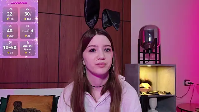 Alison kisss online show from April 2026 05:33:01 PM