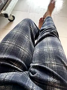 Snapshot of sharon-Hanna chatting on December 2025 02:38:01 AM sharon-Hanna online show from December 2025 02:38:01 AM