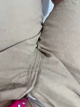 Snapshot of sharon-Hanna chatting on February 2026 01:59:02 AM sharon-Hanna online show from February 2026 01:59:02 AM