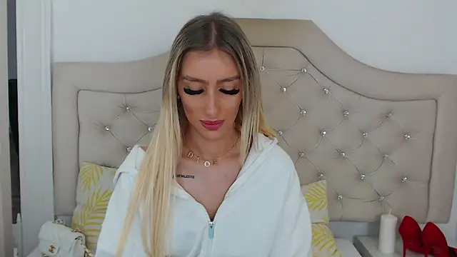 NatalieSensual online show from November 2025 10:48:01 AM