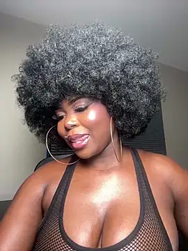 WomanNextdoor1 online show from April 2026 08:56:02 AM