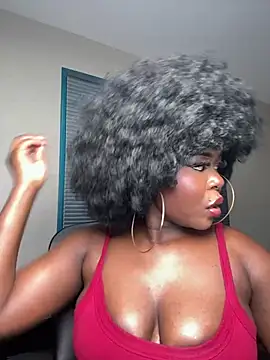 Snapshot of WomanNextdoor1 chatting on April 2026 10:21:02 AM WomanNextdoor1 online show from April 2026 10:21:02 AM