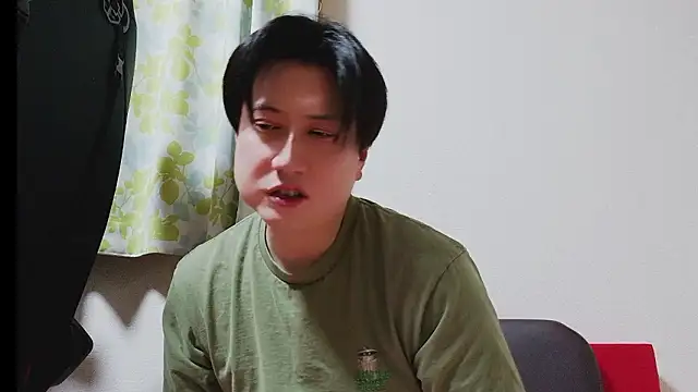 Snapshot of oyu_kun chatting on February 2026 10:15:02 AM oyu kun online show from February 2026 10:15:02 AM