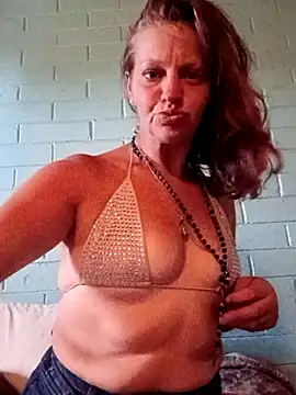 Snapshot of IrishGoddess69247 chatting on June 2026 04:44:01 PM IrishGoddess69247 online show from June 2026 04:44:01 PM