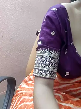Snapshot of Hot-rima chatting on June 2026 02:14:01 AM Hot-rima online show from June 2026 02:14:01 AM