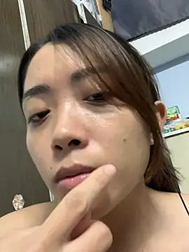 Snapshot of Minee1202 chatting on June 2026 08:41:02 AM Minee1202 online show from June 2026 08:41:02 AM