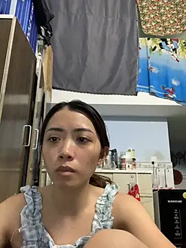 Snapshot of Minee1202 chatting on July 2026 01:09:02 AM Minee1202 online show from July 2026 01:09:02 AM