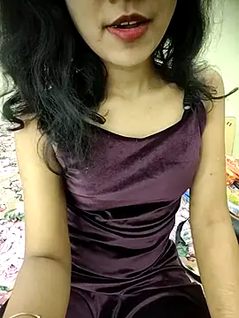 Snaya-baby online show from December 2025 01:09:01 PM