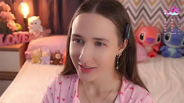 MaudAle online show from October 2025 01:02:02 AM