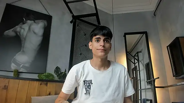 Dani mc1 online show from September 2025 11:19:02 PM