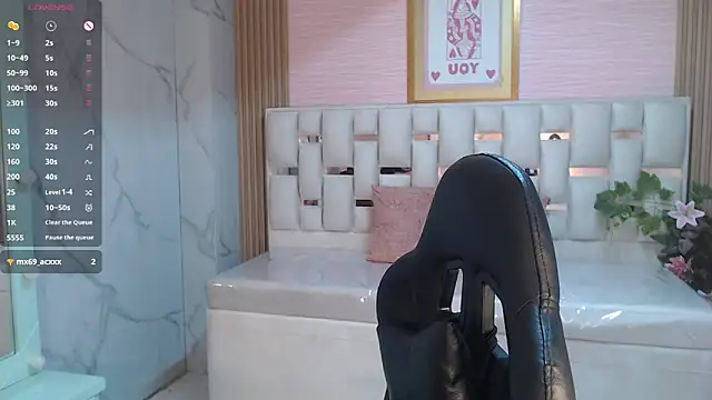 allyssa bellini s online show from October 2025 09:24:02 PM