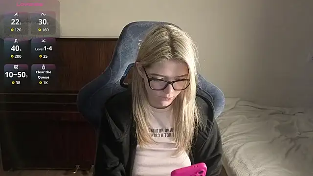 KatanaSVibe online show from April 2026 05:17:01 PM