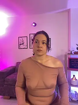 leiablack online show from November 2025 11:43:01 AM