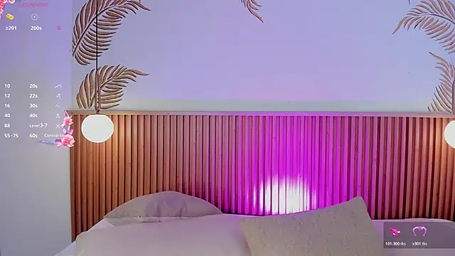 Valleriie  online show from March 2026 04:29:01 PM