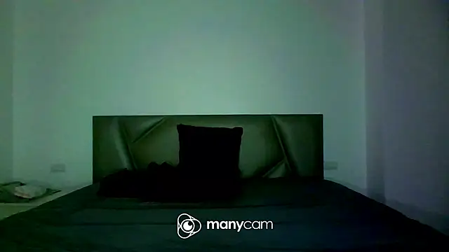 Snapshot of MARRIED-MAN-FETISH chatting on May 2026 11:22:02 PM MARRIED-MAN-FETISH online show from May 2026 11:22:02 PM