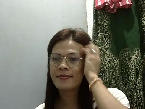 juicycum069 online show from October 2025 10:42:02 PM