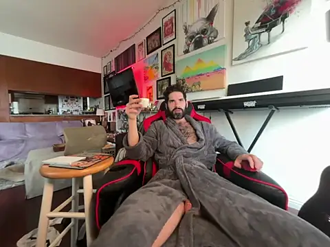 Pupscritch online show from January 2026 05:38:02 PM