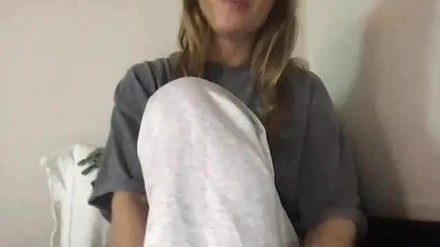 sweetceeme online show from April 2026 09:13:01 AM