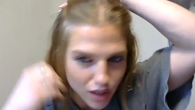 sweetceeme online show from April 2026 01:42:02 AM