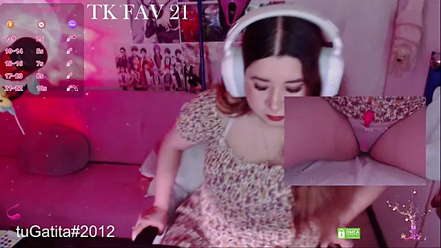 Snapshot of Pink_girl0n chatting on April 2026 10:29:01 PM Pink girl0n online show from April 2026 10:29:01 PM