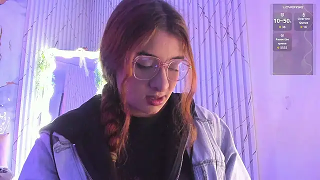 Naomy tay1 online show from April 2026 02:42:01 AM