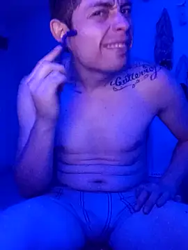 Snapshot of PitudoWuero chatting on March 2026 11:04:02 AM PitudoWuero online show from March 2026 11:04:02 AM